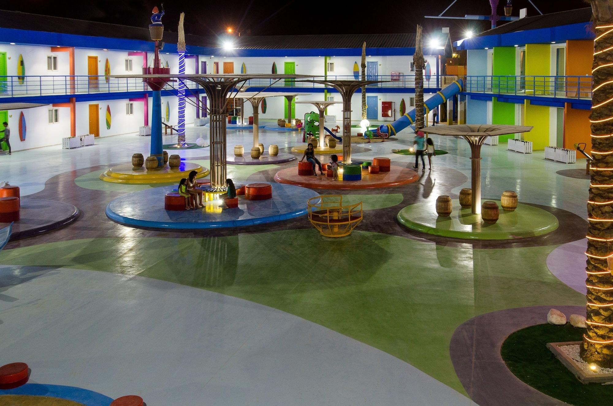 Swiss Inn Teda Hotel & Aqua Park Ain Sukhna Exterior foto