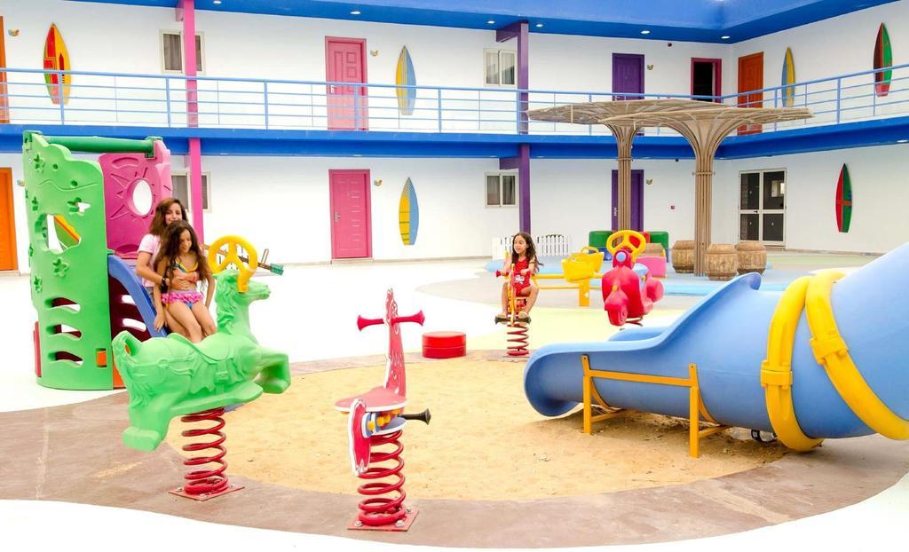 Swiss Inn Teda Hotel & Aqua Park Ain Sukhna Quarto foto
